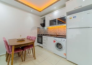 قريبة من البحر - شقة غرفة وصالة مفروشة -في محمودلار /الانيا 