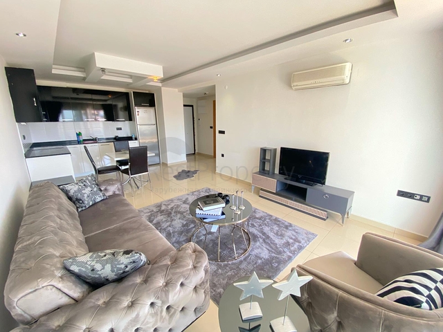 اطلالة بحر -شقة غرفة وصالة ضمن مجمع فاخر في جيكجلي / الانيا 