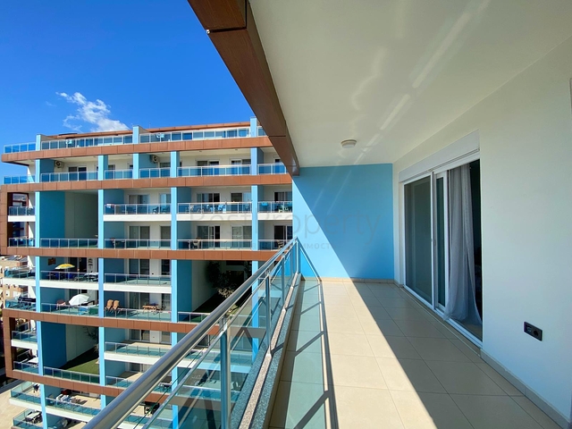 اطلالة بحر -شقة غرفة وصالة ضمن مجمع فاخر في جيكجلي / الانيا 