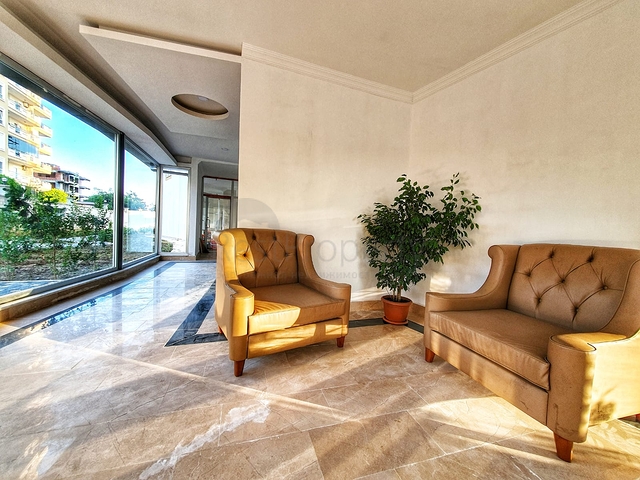 شقة غرفتين وصالة مفروشة -قريبة من البحر والخدمات -محمودلار / الانيا 