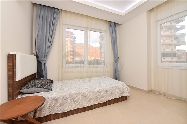 شقة غرفتين وصالة مفروشة -قريبة من البحر والخدمات -محمودلار / الانيا 