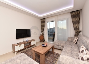 شقة غرفتين وصالة مفروشة -قريبة من البحر والخدمات -محمودلار / الانيا 