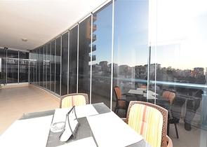 شقة غرفتين وصالة مفروشة -قريبة من البحر والخدمات -محمودلار / الانيا 