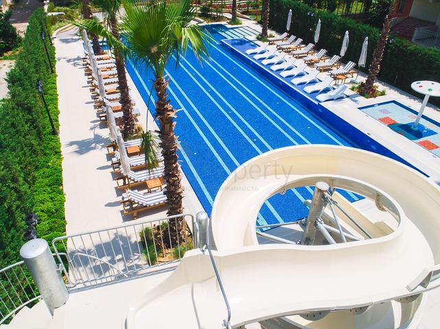 مجمع فاخر في مركز الانيا -شقة غرفتين وصالة انيقة . 