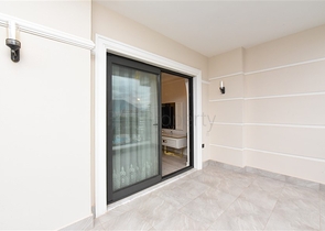 مجمع فاخر في مركز الانيا -شقة غرفتين وصالة انيقة . 