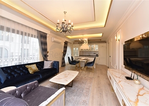 مجمع فاخر في مركز الانيا -شقة غرفتين وصالة انيقة . 