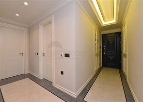 مجمع فاخر في مركز الانيا -شقة غرفتين وصالة انيقة . 