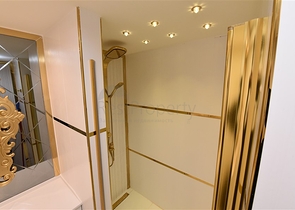 مجمع فاخر في مركز الانيا -شقة غرفتين وصالة انيقة . 