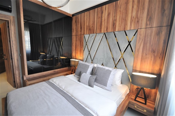 شقة انيقة ضمن مجمع بخدمات 5 نجوم في محمودلار / الانيا 