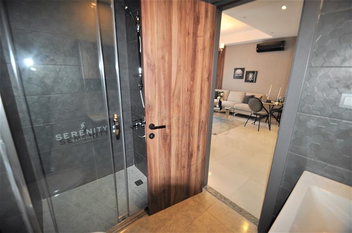 شقة انيقة ضمن مجمع بخدمات 5 نجوم في محمودلار / الانيا 