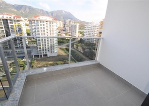 شقة انيقة ضمن مجمع بخدمات 5 نجوم في محمودلار / الانيا 