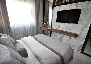 شقة انيقة ضمن مجمع بخدمات 5 نجوم في محمودلار / الانيا 