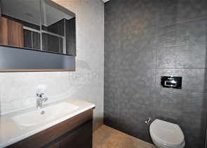 شقة انيقة ضمن مجمع بخدمات 5 نجوم في محمودلار / الانيا 