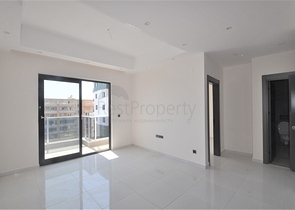 مجمع فاخر في الانيا -غرفة وصالة في محمودلار / الانيا