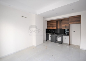 مناسبة للعطلات والاستثمار -شقة 1+1 ضمن مجمع حديث في محمودلار/ الانيا 