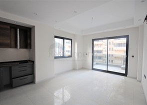 شقق للبيع في مجمع 5 نجوم -غرفتين وصالة - محمودلار / الانيا 