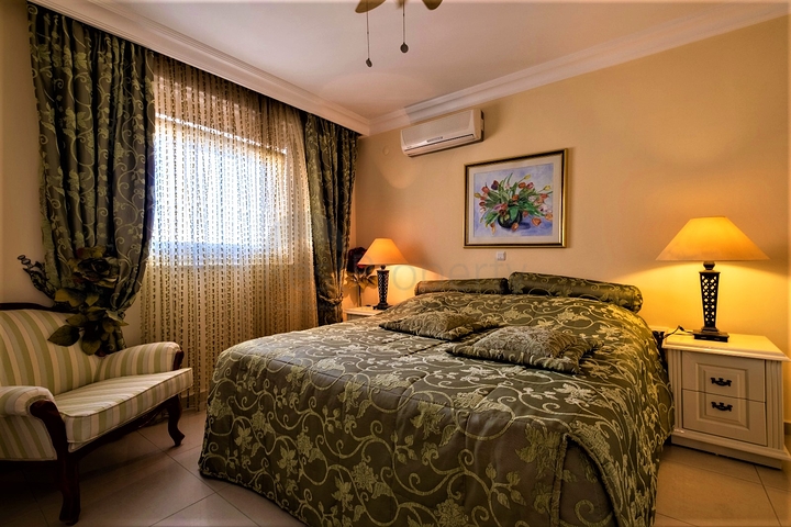 شقة اطلالة بحرية في الانيا - واسعة جدا -تصميم 1+2 - في محمودلار /الانيا 