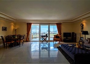 شقة اطلالة بحرية في الانيا - واسعة جدا -تصميم 1+2 - في محمودلار /الانيا 