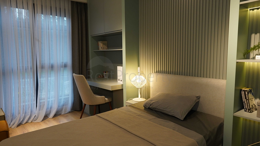 مجمع في اسطنبول مع تقاطع مواصلات مثالي