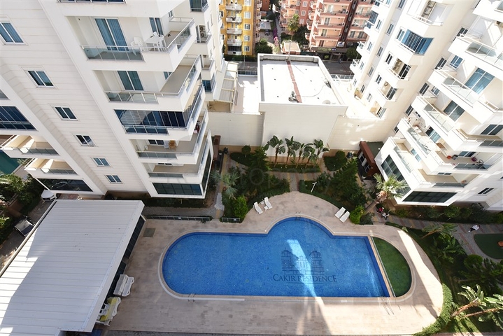 شقق اطلالة بحر في الانيا - تصميم 1+2 مفروشة -مجمع فاخر -في محمودلار / الانيا 