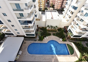 شقق اطلالة بحر في الانيا - تصميم 1+2 مفروشة -مجمع فاخر -في محمودلار / الانيا 