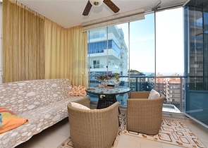 شقق اطلالة بحر في الانيا - تصميم 1+2 مفروشة -مجمع فاخر -في محمودلار / الانيا 