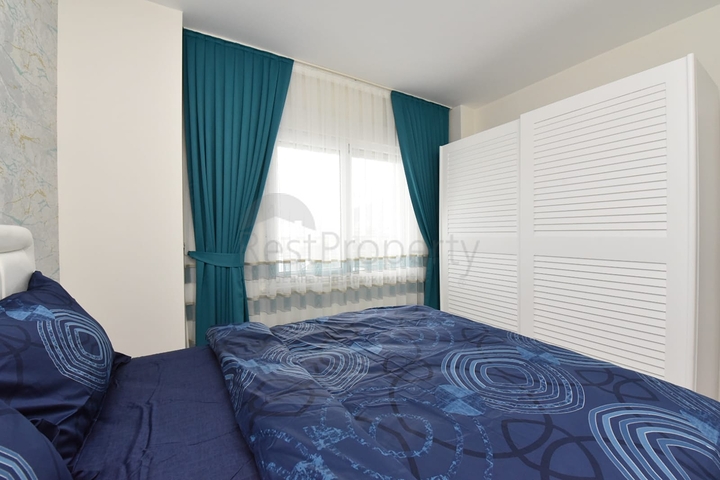 اطلالة بحر - دوبلكس عائلية -4 غرف وصالة مع الاثاث -في محمودلار / الانيا 