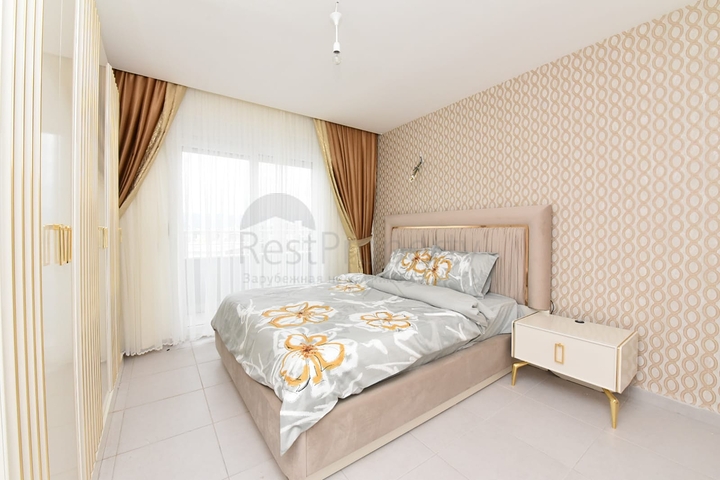 اطلالة بحر - دوبلكس عائلية -4 غرف وصالة مع الاثاث -في محمودلار / الانيا 