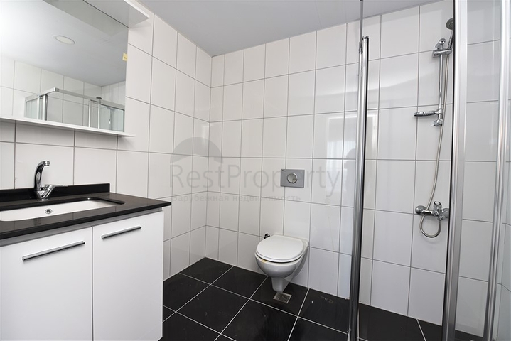 اطلالة بحر - دوبلكس عائلية -4 غرف وصالة مع الاثاث -في محمودلار / الانيا 