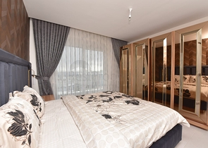 اطلالة بحر - دوبلكس عائلية -4 غرف وصالة مع الاثاث -في محمودلار / الانيا 