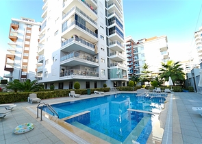 اطلالة بحر - دوبلكس عائلية -4 غرف وصالة مع الاثاث -في محمودلار / الانيا 