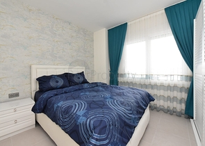 اطلالة بحر - دوبلكس عائلية -4 غرف وصالة مع الاثاث -في محمودلار / الانيا 