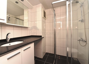 اطلالة بحر - دوبلكس عائلية -4 غرف وصالة مع الاثاث -في محمودلار / الانيا 