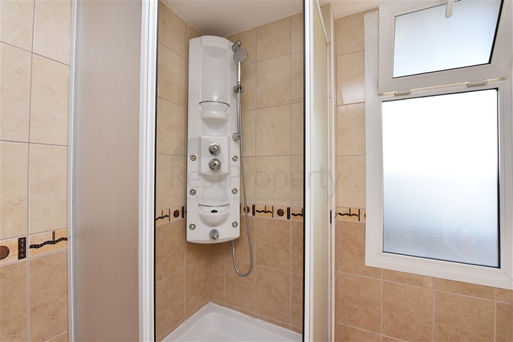 اطلالة بحر ونهر -شقة واسعة غرفتين وصالة -في توسمور / الانيا 