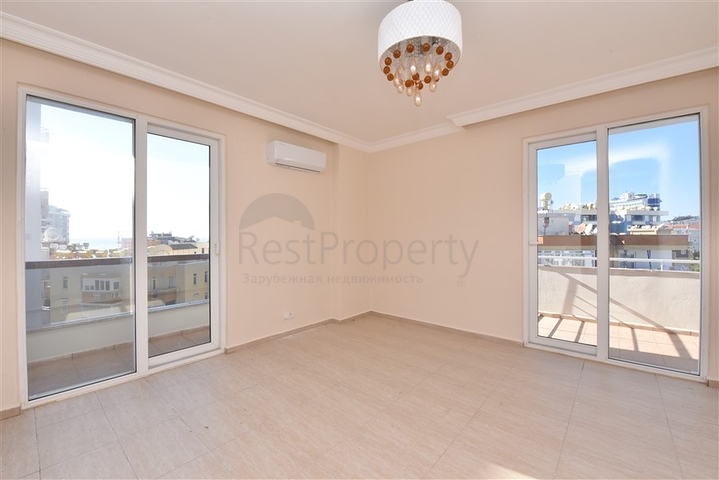 اطلالة بحر ونهر -شقة واسعة غرفتين وصالة -في توسمور / الانيا 