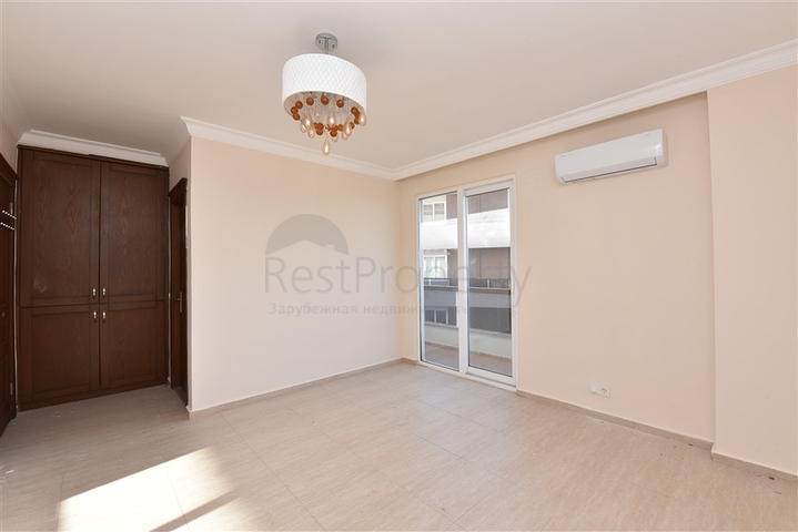 اطلالة بحر ونهر -شقة واسعة غرفتين وصالة -في توسمور / الانيا 