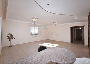 اطلالة بحر ونهر -شقة واسعة غرفتين وصالة -في توسمور / الانيا 