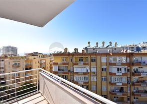 اطلالة بحر ونهر -شقة واسعة غرفتين وصالة -في توسمور / الانيا 