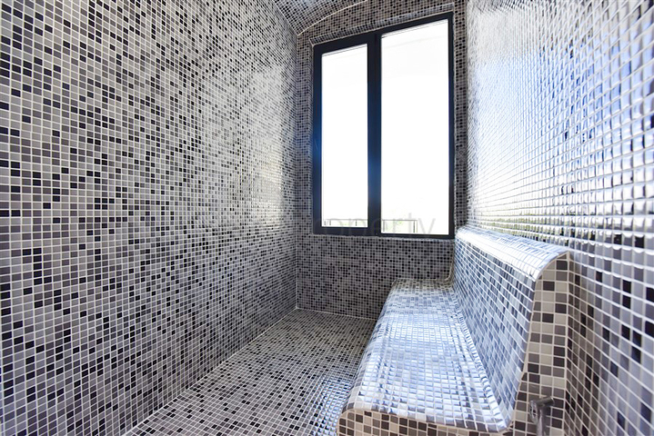 فلل للبيع في الانيا -تصميم فاخر مع مسبح خاص -في كارجيجاك / الانيا 