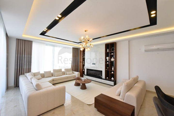 فلل للبيع في الانيا -تصميم فاخر مع مسبح خاص -في كارجيجاك / الانيا 