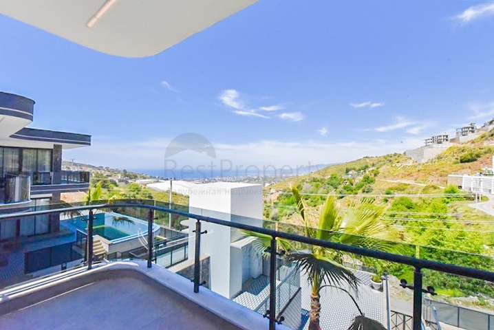 فلل للبيع في الانيا -تصميم فاخر مع مسبح خاص -في كارجيجاك / الانيا 