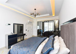 فلل للبيع في الانيا -تصميم فاخر مع مسبح خاص -في كارجيجاك / الانيا 