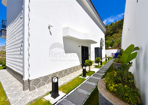 فلل للبيع في الانيا -تصميم فاخر مع مسبح خاص -في كارجيجاك / الانيا 