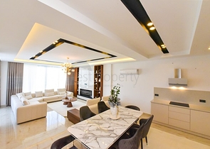 فلل للبيع في الانيا -تصميم فاخر مع مسبح خاص -في كارجيجاك / الانيا 