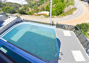 فلل للبيع في الانيا -تصميم فاخر مع مسبح خاص -في كارجيجاك / الانيا 