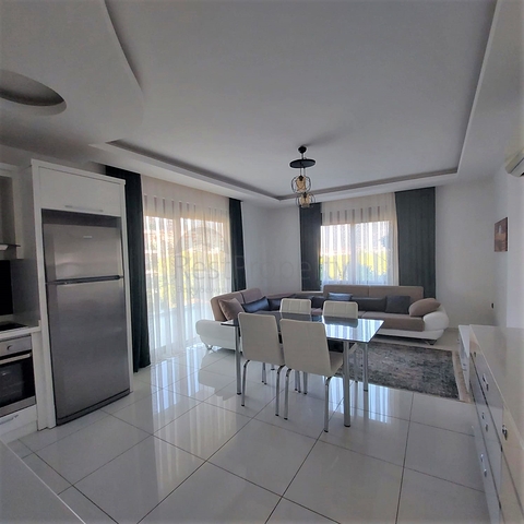 منطقة سكنية هادئة وقريبة من الخدامات - شقة 2 غرفة وصالة مفروشة -مجمع جديد -في اوبا / الانيا 