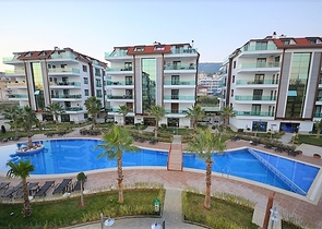 منطقة سكنية هادئة وقريبة من الخدامات - شقة 2 غرفة وصالة مفروشة -مجمع جديد -في اوبا / الانيا 