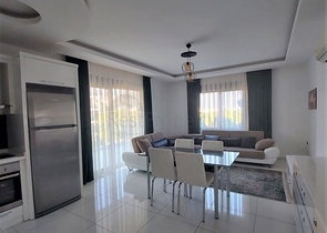 منطقة سكنية هادئة وقريبة من الخدامات - شقة 2 غرفة وصالة مفروشة -مجمع جديد -في اوبا / الانيا 