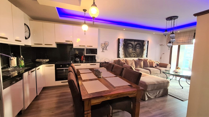 شقة ضمن مجمع فاخر في الانيا - تصميم غرفة وصالة -في جيكجلي / الانيا 