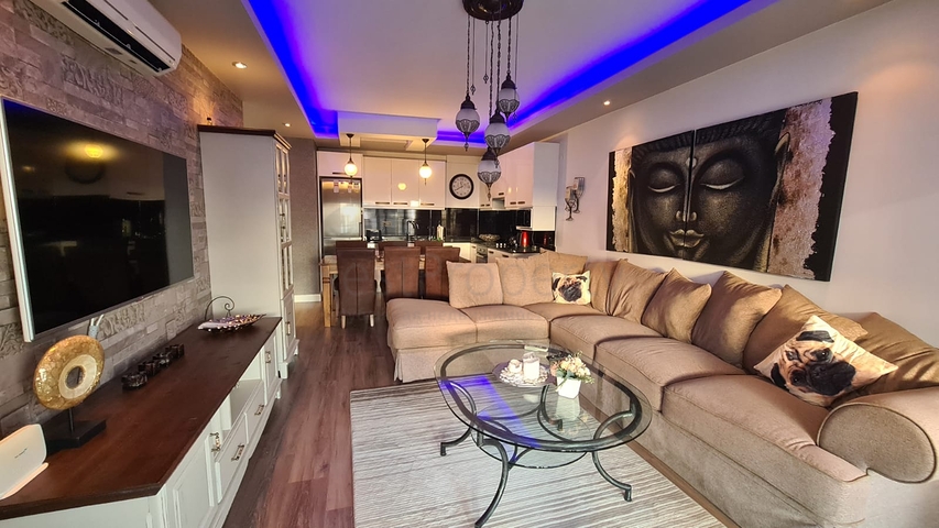 شقة ضمن مجمع فاخر في الانيا - تصميم غرفة وصالة -في جيكجلي / الانيا 